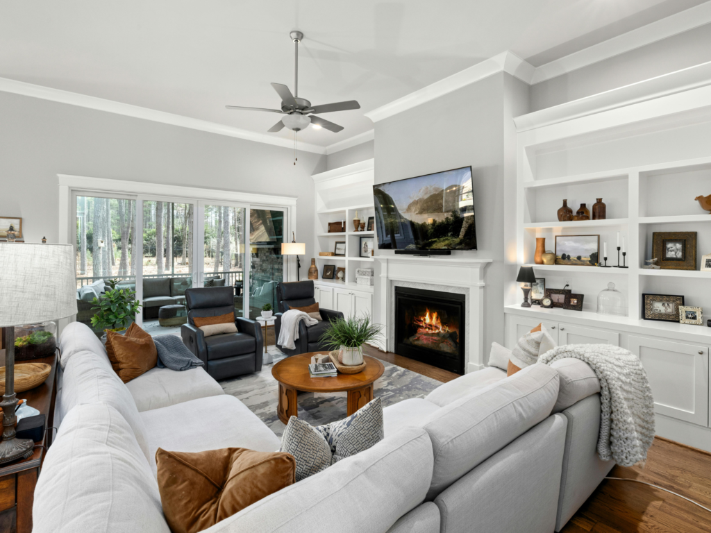 What’s the Difference Between Remodeling and Renovating a House?